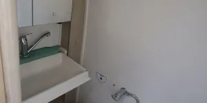 Auto-Trail-Tribute-660-washroom-60792