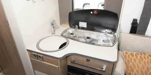 Review-Dethleffs-kitchen-area-65284