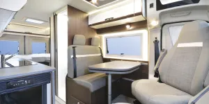 Globecar-Summit-interior-70410