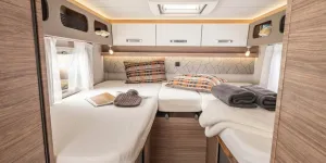 Weinsberg-CaraCompact-Suite-MB-640-beds-credit-Weinsberg-73320