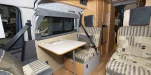 Firefly-seats-and-table-38509