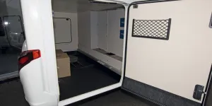 Hymer-Exsis-i-580-garage-69201