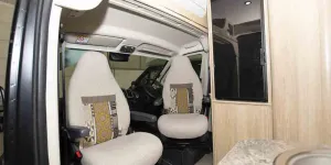 Elddis-Evolution-CV20-front-seats-07574