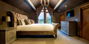 The sumptuous bedrooms