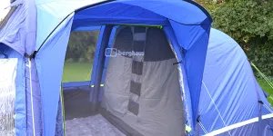 Side door with mesh back