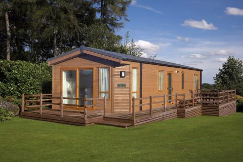 Sherwood Lodge 40x13