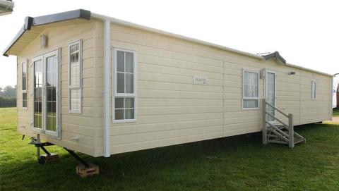 Sunrise Super 40x13 2 bed