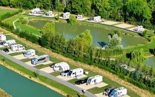 Stretton Lakes