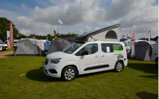 The Wheelhome Vikenze III-e 4TS XL rising roof campervan