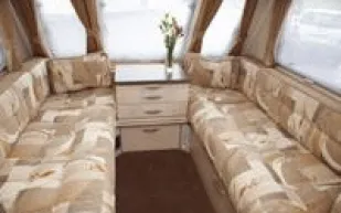 rhp_Sterling  Europa 390&rsquo;s lounge