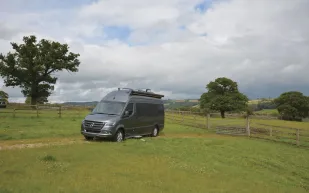 RP-Motorhomes-Explorer-2-exterior-28312