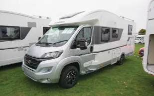 Adria-Coral-Plus-670-DL-exterior-17015