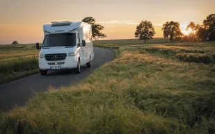 Hymer_Tramp_S_695_exterior_view_5_c_Hymer_GmbH_und_CoKG-92581