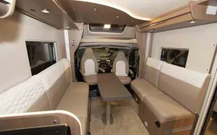 Burstner-Harmony-680-lounge-09126