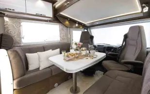 Frankia-F-Line-lounge-11950