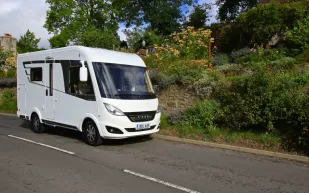 444-HYMER-01-00716