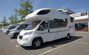 Adria-Coral-XL-exterior-48877