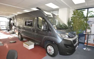 Globecar-Roadscout-Elegance_exterior-64829