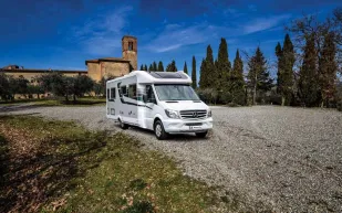 BURFORD_DUO_ITALY_BUILDING_02_LANDSCAPE-66224