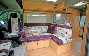 rhp_Devon Provence camper (4)