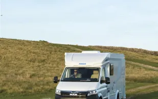 Knaus-exterior-22449