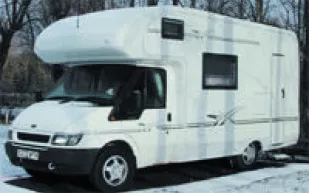 rhp_BuccaneerCaravel2001mo