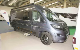 Adria-Twin-Plus-exterior-32272