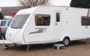 rhp_SwiftCorniche184