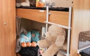 rhp_caravan_bunks