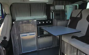 rhp_Danbury Go table and kitchen