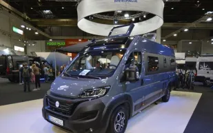 Westfalia Columbus 640 E high-top campervan
