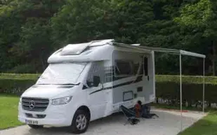 Auto-S-Bourton-exterior-awning-45137