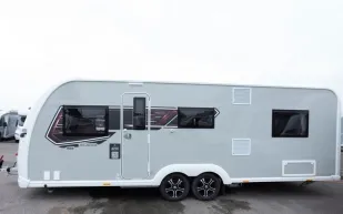 Coachman-Acadia-660-Xtra-(credit-Richard-Chapman)-94442