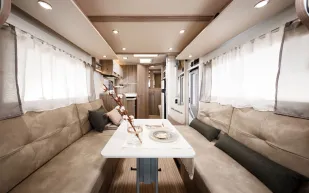 Tessoro-487-front-lounge-85508