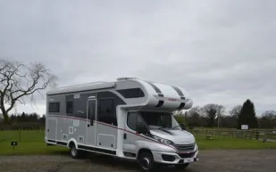 Dethleffs Globetrotter XXL A 9000-2 EB