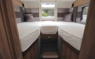 Swift-Kon-tiki-675-bed-70572