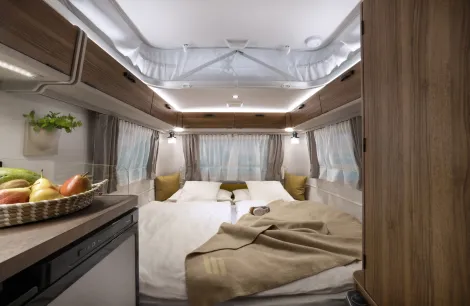 Eriba Touring 540 converted double bed
