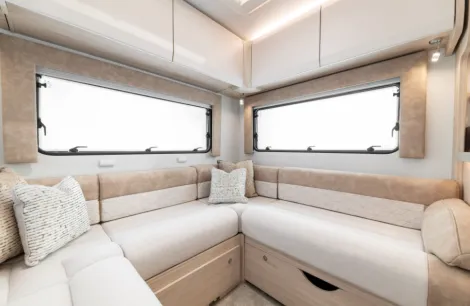 Elddis Avalon 250