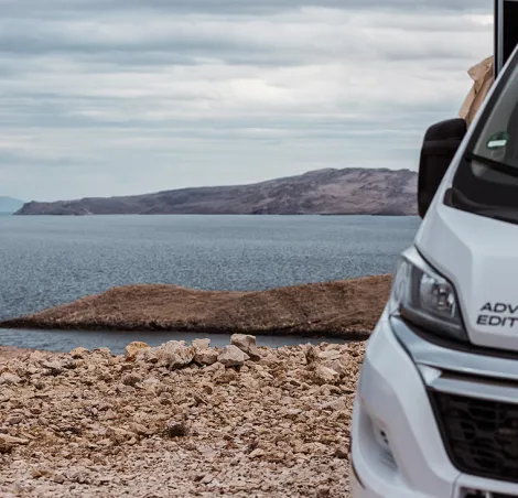 Sunlight Van Adventure V66