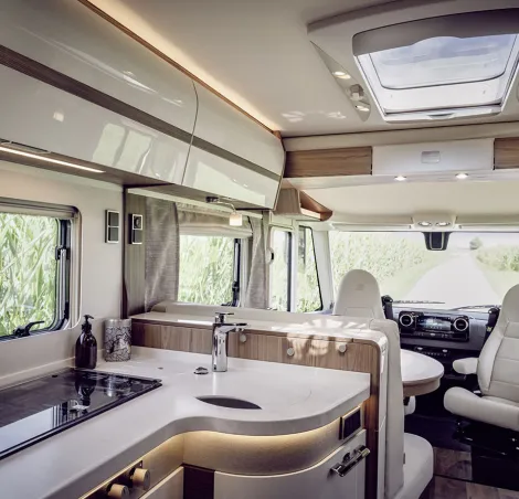 Kitchen and lounge in a Hymer B-Class Master Line I 880