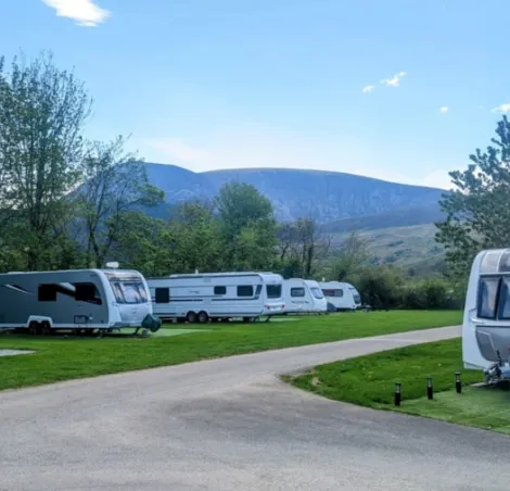 Bryn Gloch Caravan & Camping Park, Betws Garmon