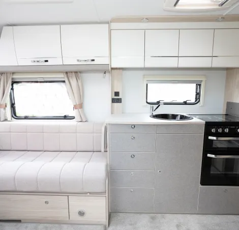 Elddis Whirlwind 868