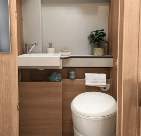 The washroom inside the Giottiline GiottiVan 60T