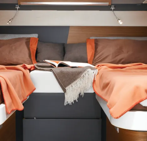 The bedroom inside the Laika Kreos L 5009 MB
