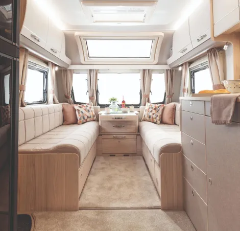 Inside the Elddis Whirlwind 868