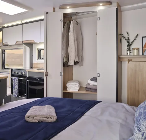 Bailey Discovery D4-4 Wardrobe and shoe storage