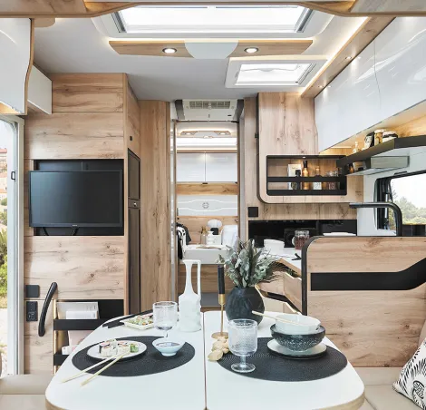 Le Voyageur's 7.9 GJF interior