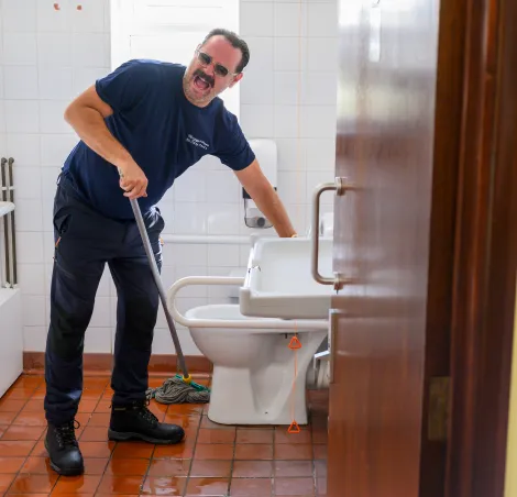 Danny Dyer cleaning a toilet at a Kent seaside caravan park