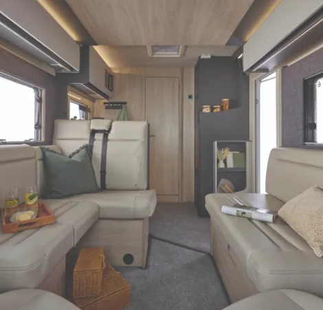 Auto-Trail F-Line F60
