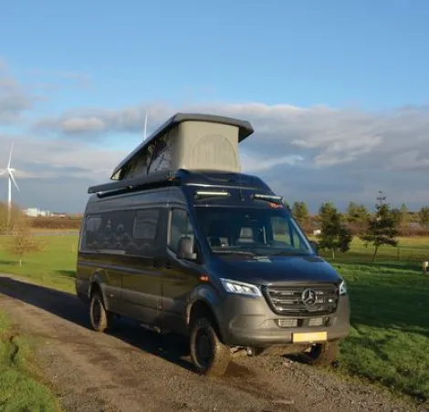 Yucon K-Peak 7.0 GD high-top campervan